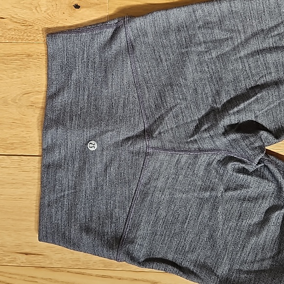 Lululemon leggings - Picture 1 of 6